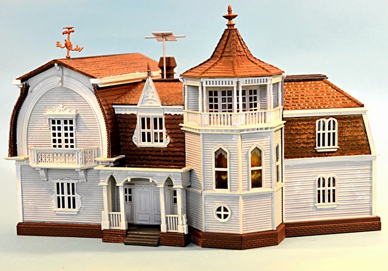 Scale Model News HOME OF THE MUNSTERS 1 87 SCALE SPOOKY 